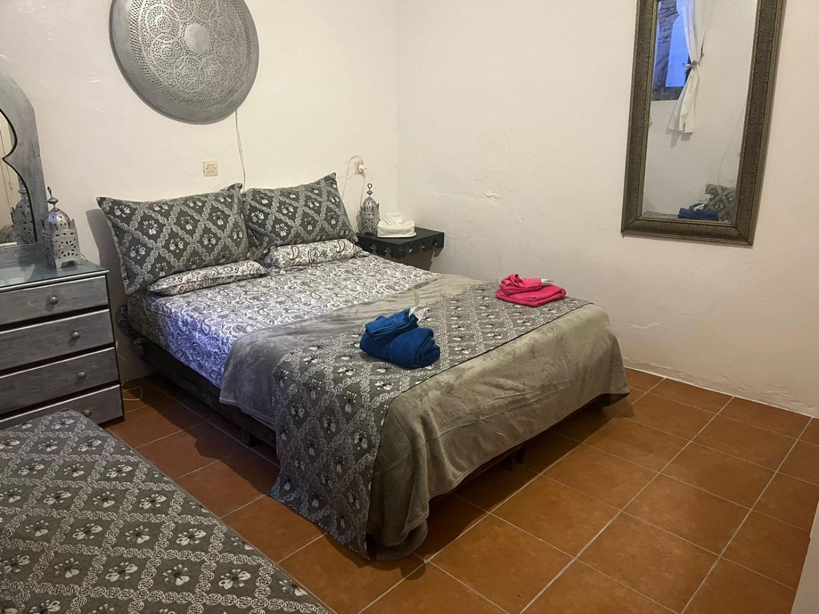 Hathor ,Casa Marroqui Con Dos Terrazas En La Medina Antigua , Ideal Parejas!! Wifi!! Asilah Luaran gambar