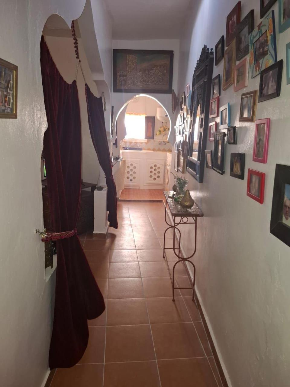 Hathor ,Casa Marroqui Con Dos Terrazas En La Medina Antigua , Ideal Parejas!! Wifi!! Asilah Luaran gambar